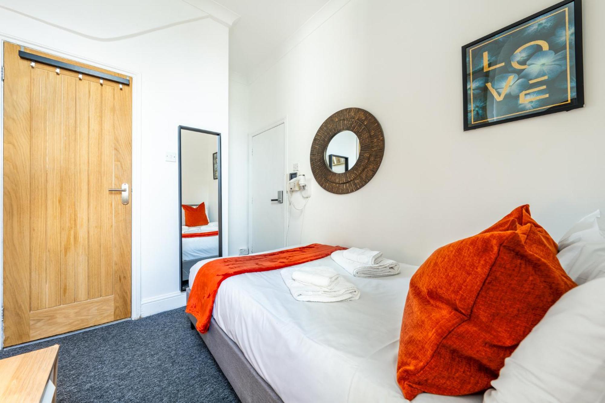 Ryam Suites London Exteriör bild
